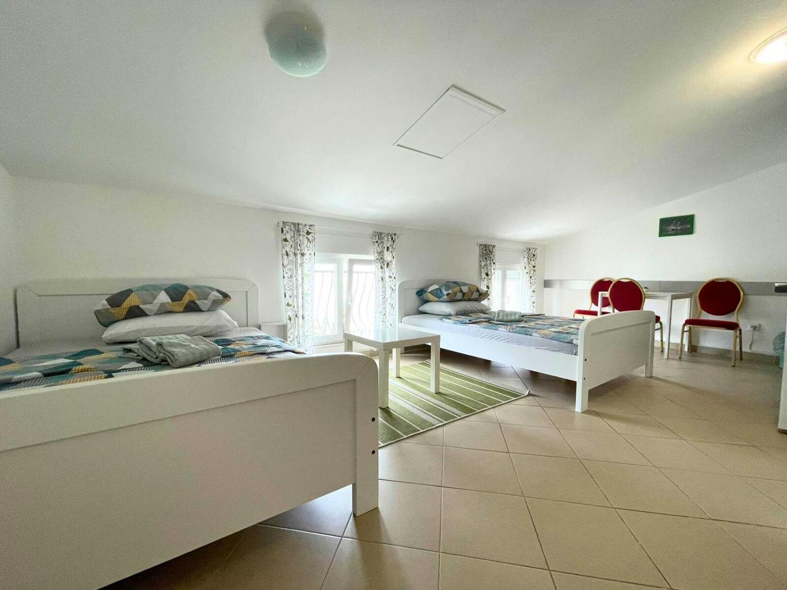 Apartmani Tominac Crikvenica Exterior foto